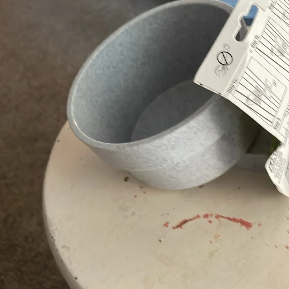 Lixit Quick Lock Crock‎ For Wire Cages Small Animal Bowl